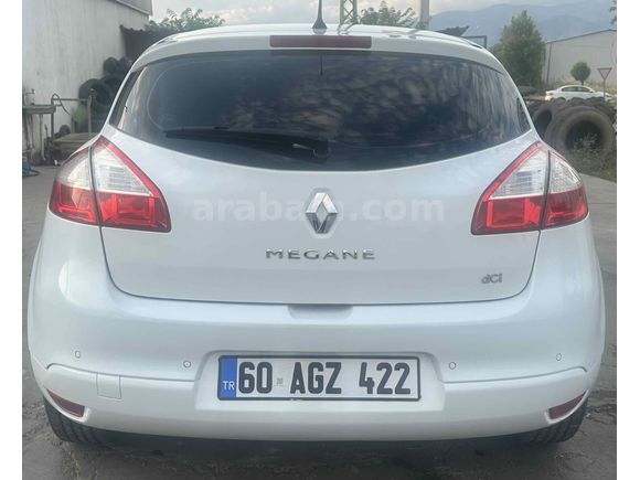 Sahibinden Renault Megane 1.5 dCi Touch Plus 2014 Model  180.000 km Beyaz