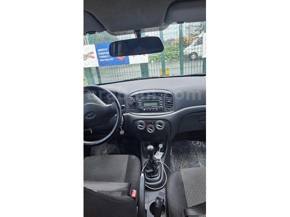 Sahibinden Hyundai Accent Era 1.5 CRDi-VGT Team 2011 Model  315.000 km Gri