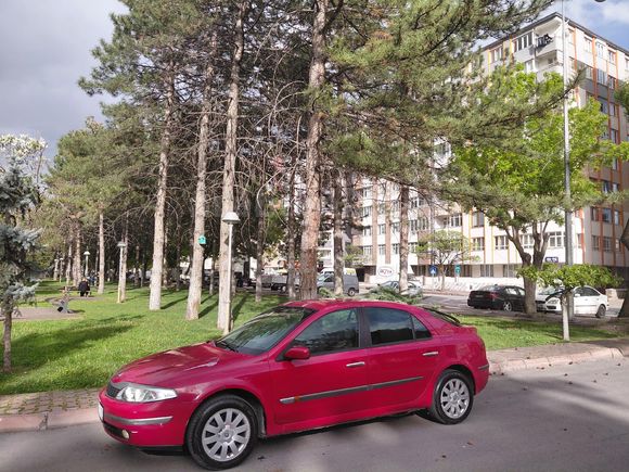 Galeriden Renault Laguna 2.0 Privilege 2002 Model Kayseri