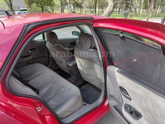 Galeriden Renault Laguna 2.0 Privilege 2002 Model Kayseri