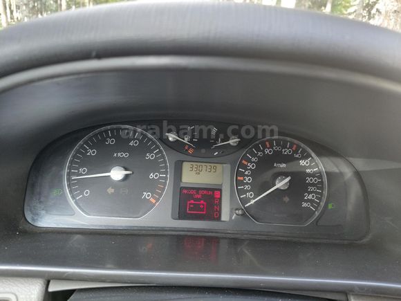 Galeriden Renault Laguna 2.0 Privilege 2002 Model Kayseri