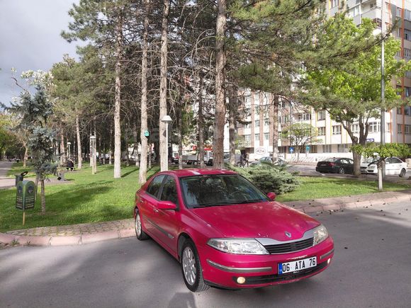 Galeriden Renault Laguna 2.0 Privilege 2002 Model Kayseri