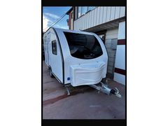 O1BELGELİ B EHLİYETLE SÜRÜLEBİLEN.SİGORTA VE MUAYENE İSTEMEYEN  VERGİSİ OLMAYAN KARAVAN