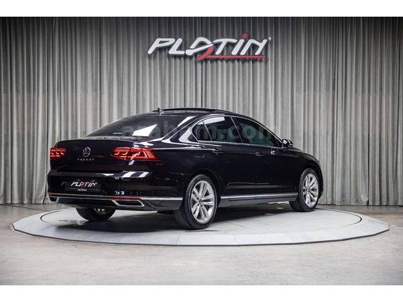 2021 VW PASSAT 1.5 TSI ELEGANCE MASAJ_ISITMA_PANORAMIK_HATASIZ