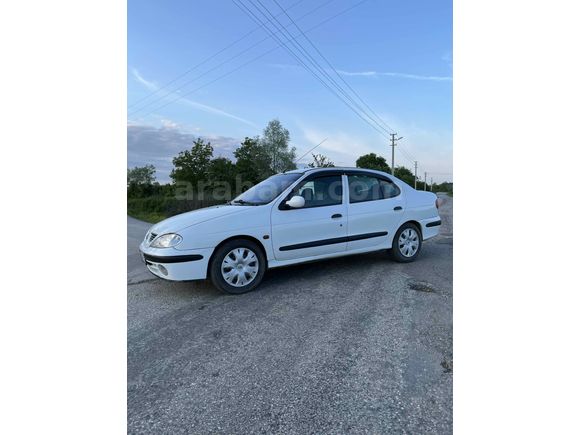 Sahibinden Renault Megane 1.6 RTE 2001 Model Samsun