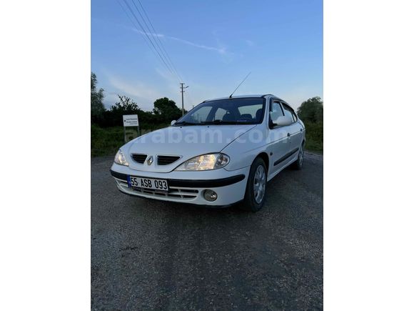 Sahibinden Renault Megane 1.6 RTE 2001 Model Samsun