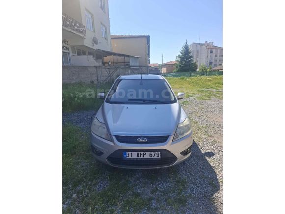 Sahibinden Ford Focus 1.6 Comfort 2010 Model  254.287 Gri (Gümüş)