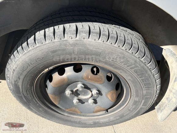 ELİT OTOMOTİV'DEN HATASZ RENAULT MASTER 16+1 KLİMA+VEBESTO ARGEN