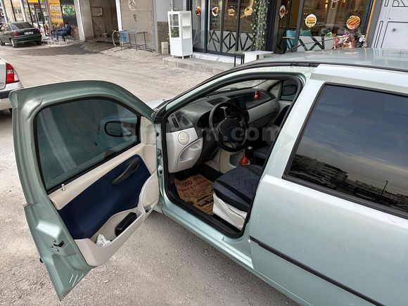 Sahibinden Fiat Punto 1.3 Multijet Dynamic 2004 Model 