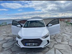 Sahibinden Hyundai Elantra 1.6 D-CVVT Style 2017 Model
