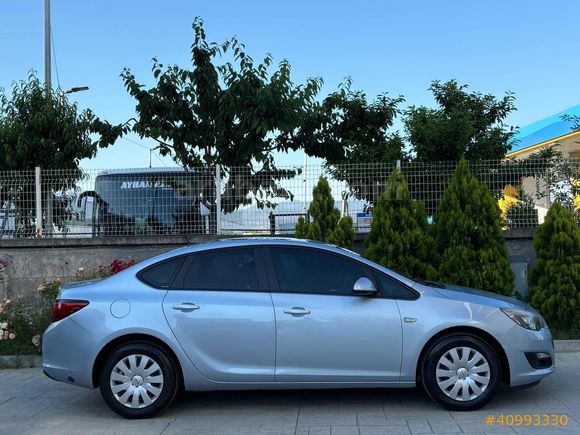 2016 MODEL 99 BİNDE SIFIR KONDİSYONDA ASTRA