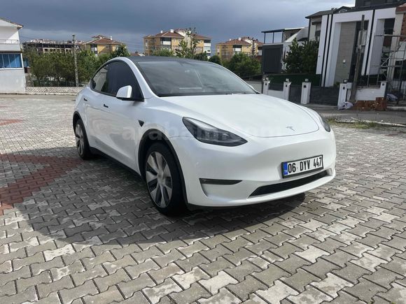 Sahibinden Tesla Model Y Long Range AWD 2023 Model 