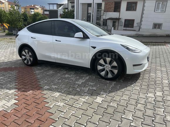 Sahibinden Tesla Model Y Long Range AWD 2023 Model 
