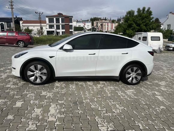 Sahibinden Tesla Model Y Long Range AWD 2023 Model 