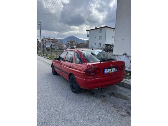 Sahibinden Ford Escort 1.6 CLX 1996 Model 
