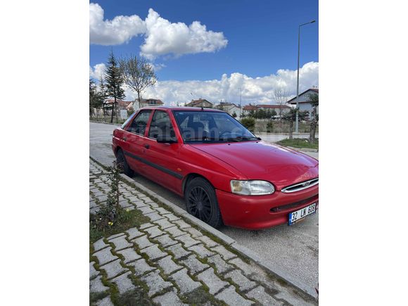 Sahibinden Ford Escort 1.6 CLX 1996 Model 