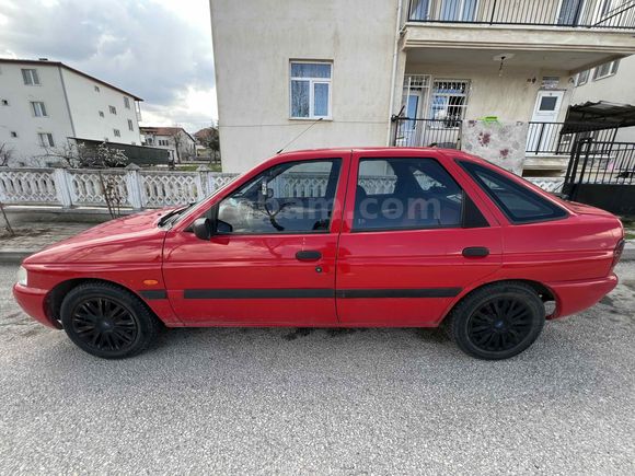 Sahibinden Ford Escort 1.6 CLX 1996 Model 