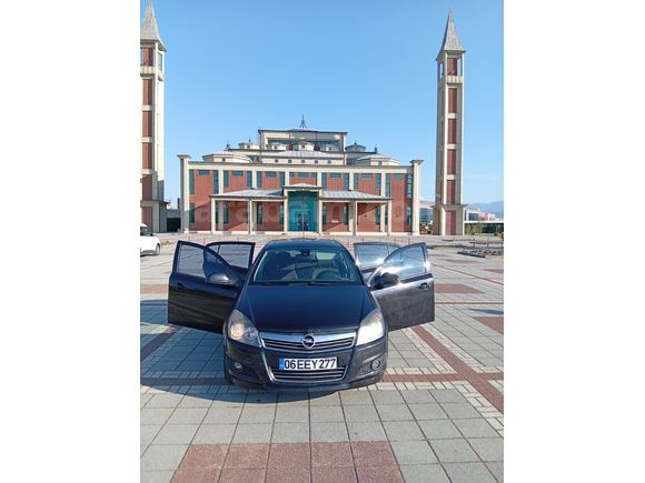 Sahibinden Opel Astra 1.3 CDTI Essentia Konfor 2011 Model  207.500 km Siyah