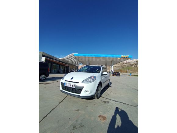 Sahibinden Renault Clio 1.5 dCi Grandtour Authentique 2012 Model İstanbul 220.000 km Beyaz