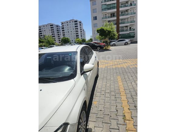 Sahibinden Fiat Egea 1.4 Fire Easy 2021 Model  120.000 km Beyaz