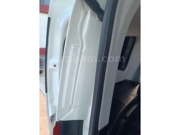 2023 MODEL SADECE 35.000 KM'DE