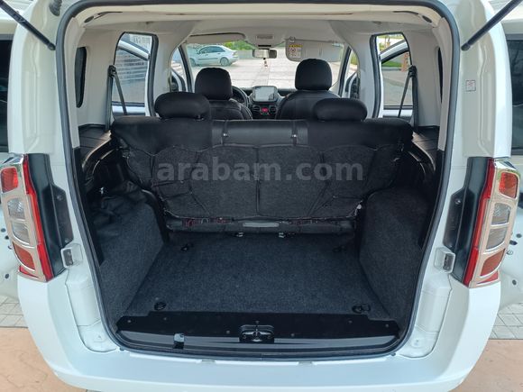 2023 MODEL SADECE 35.000 KM'DE