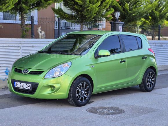 Sahibinden Hyundai i20 1.2 MPI Team 2010 Model 