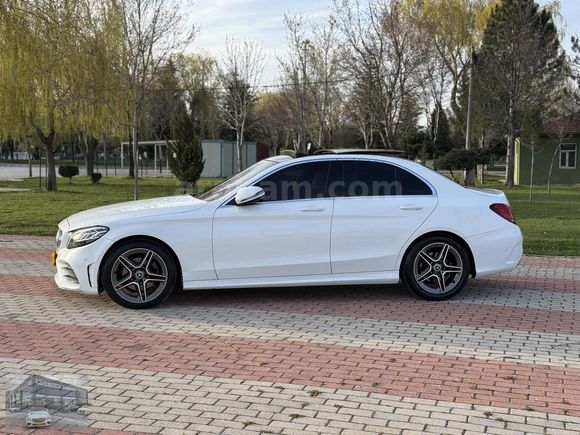 HATASIZ-KAYITSIZ 2020 C200 D AMG(HAYALET EKRAN+TABA DÖŞE)