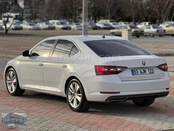 HATASIZ-2015 SKODA SUBERB 1.6 TDİ SYTLE DSG