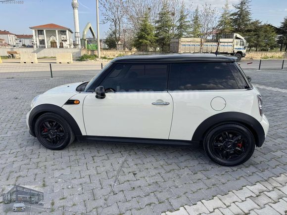 HATASIZ-2012 MİNİ ONE 1.6 OTOMATİK VİTES