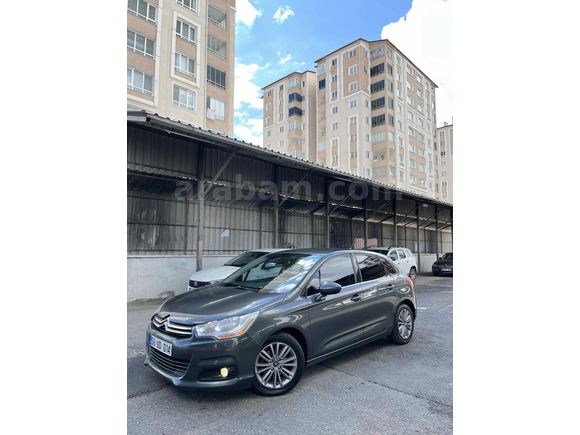 Sahibinden Citroen C4 1.6 e-HDi Confort 2013 Model  148.000 km Gri