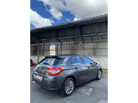 Sahibinden Citroen C4 1.6 e-HDi Confort 2013 Model  148.000 km Gri