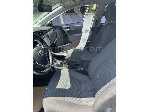 Sahibinden Toyota Corolla 1.6 Touch 2018 Model 