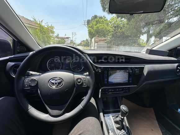 Sahibinden Toyota Corolla 1.6 Touch 2018 Model 