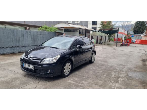 Memurdan Citroen C4 1.6 SX 2009 Model