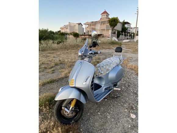 Sahibinden Vespa GTS 300 Supertech 