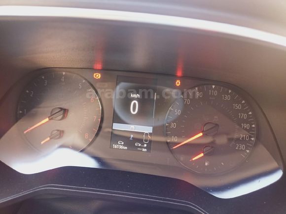 Sahibinden Renault Clio 1.0 SCe Joy 2020 Model