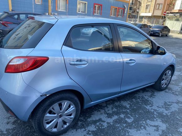 Sahibinden Mazda 2, temiz araba  