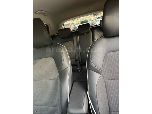 Sahibinden Renault Clio 1.0 TCe Icon 2021 Model 