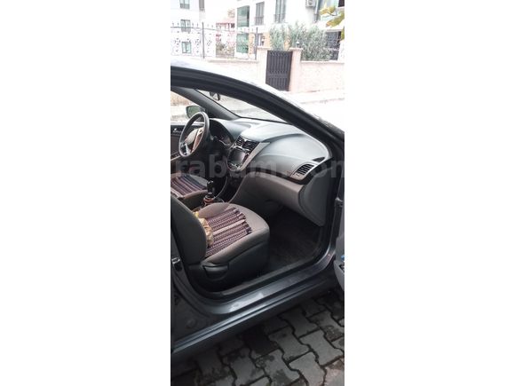 Sahibinden Hyundai Accent Blue 1.4 D-CVVT Mode Plus 2014 Model