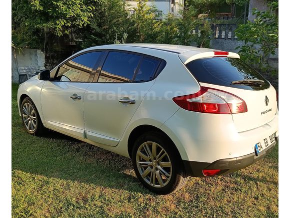 Sahibinden Renault Megane 1.5 dCi GT-Line 2015 Model Sakarya 165.000 km Beyaz