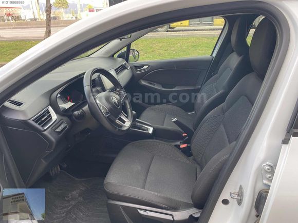 2023 CLIO TOUCH OTOMATİK HATASIZ BOYASIZ ORİJİNAL 54BİN