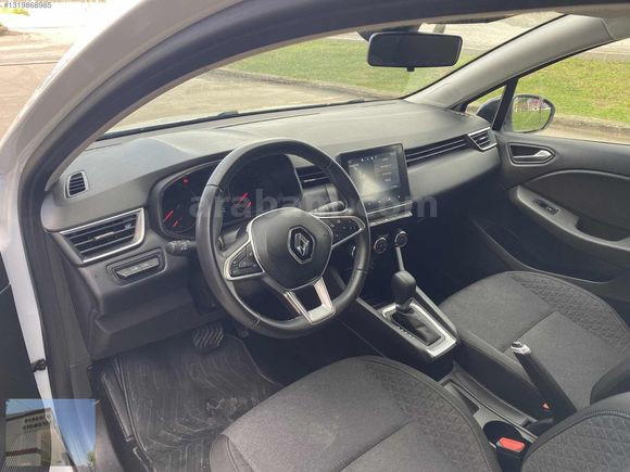 2023 CLIO TOUCH OTOMATİK HATASIZ BOYASIZ ORİJİNAL 54BİN