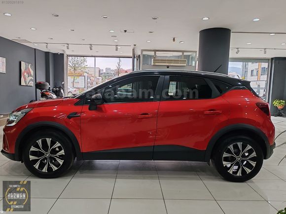 2023 RENAULT CAPTUR 1.3 TCE HYBRİD EDC TOUCH PLUS KIRMIZI *29 KM