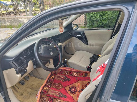Sahibinden Opel Vectra 1.6 Elegance 2001 Model