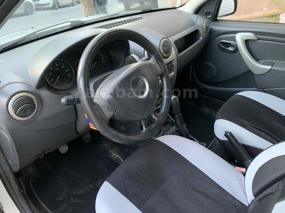 Sahibinden Dacia Sandero 1.6 Stepway 2011 Model İstanbul