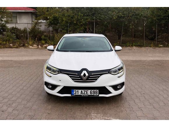 Sahibinden Renault Megane 1.5 Blue DCI Touch 2020 Model 