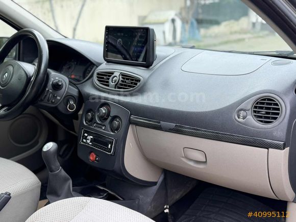 Öztürk Motors 2006 Dizel Hb Clio Ekranlı İç Krem Emsalsiz