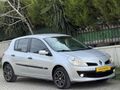Öztürk Motors 2006 Dizel Hb Clio Ekranlı İç Krem Emsalsiz