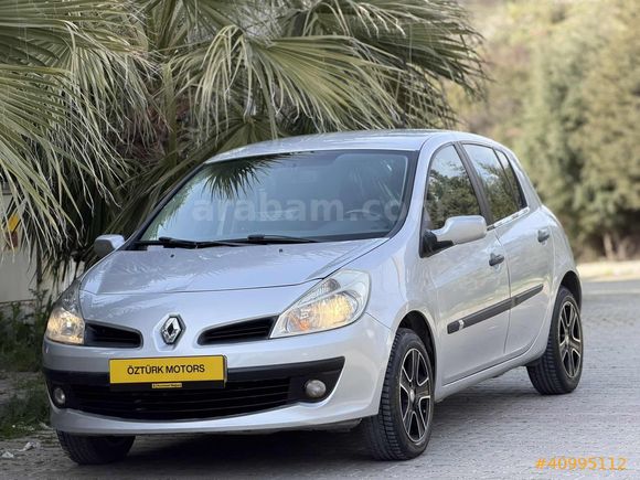 Öztürk Motors 2006 Dizel Hb Clio Ekranlı İç Krem Emsalsiz